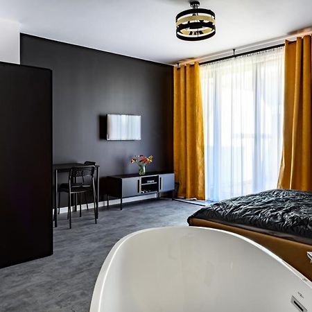 Apartament 5Th Floor Красков Екстериор снимка