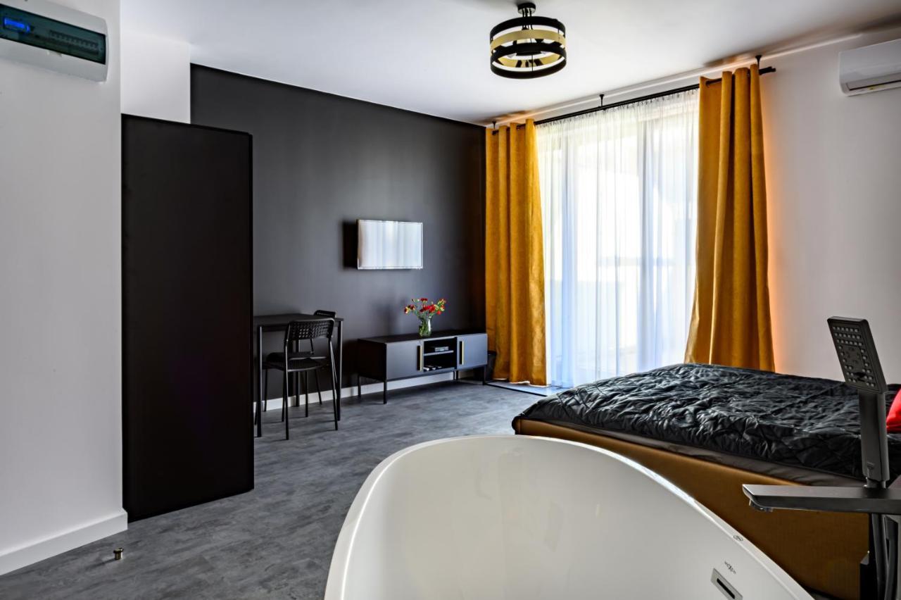 Apartament 5Th Floor Красков Екстериор снимка